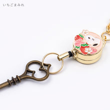 画像をギャラリービューアに読み込む, PEANUTS リールキーホルダー フルーツシリーズ 全2種類