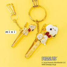 画像をギャラリービューアに読み込む, PEANUTS バッグキークリップmini いちごまみれ
