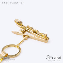 画像をギャラリービューアに読み込む, PEANUTS バッグキークリップ ネモフィラとスヌーピーたち
